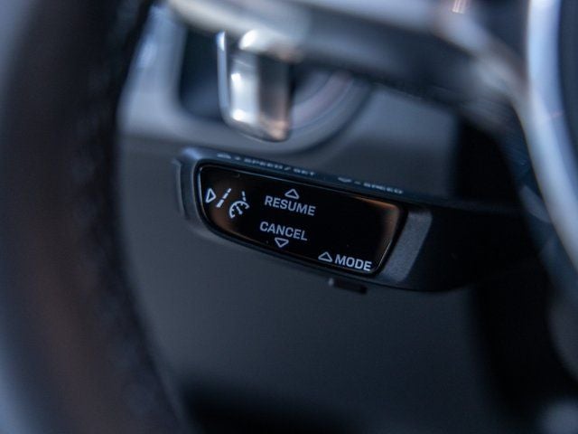 2023 Porsche Cayenne Cayenne Platinum Edition (MY23)