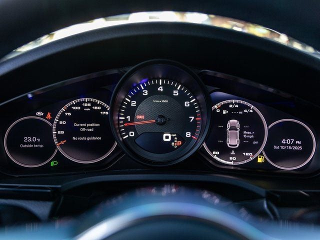 2023 Porsche Cayenne Cayenne Platinum Edition (MY23)