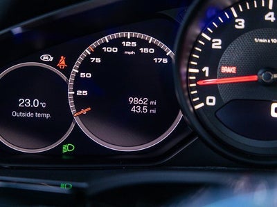 2023 Porsche Cayenne Cayenne Platinum Edition (MY23)