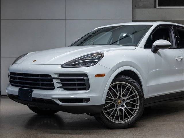 2023 Porsche Cayenne Cayenne Platinum Edition (MY23)