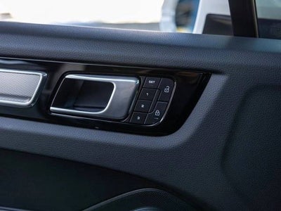 2023 Porsche Cayenne Cayenne Platinum Edition (MY23)