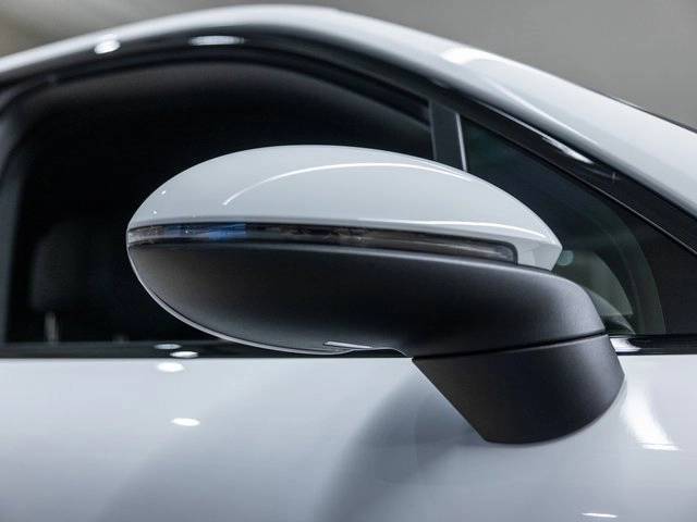 2023 Porsche Cayenne Cayenne Platinum Edition (MY23)