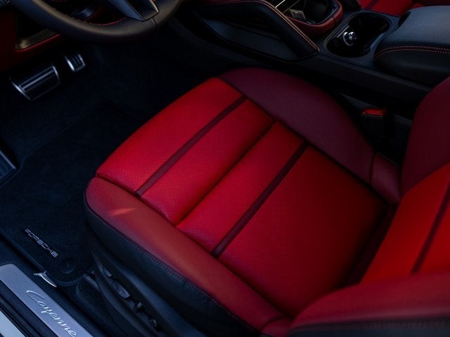 2026 Porsche Cayenne Base