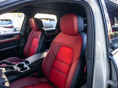 2026 Porsche Cayenne Base