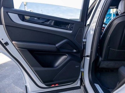 2026 Porsche Cayenne Cayenne