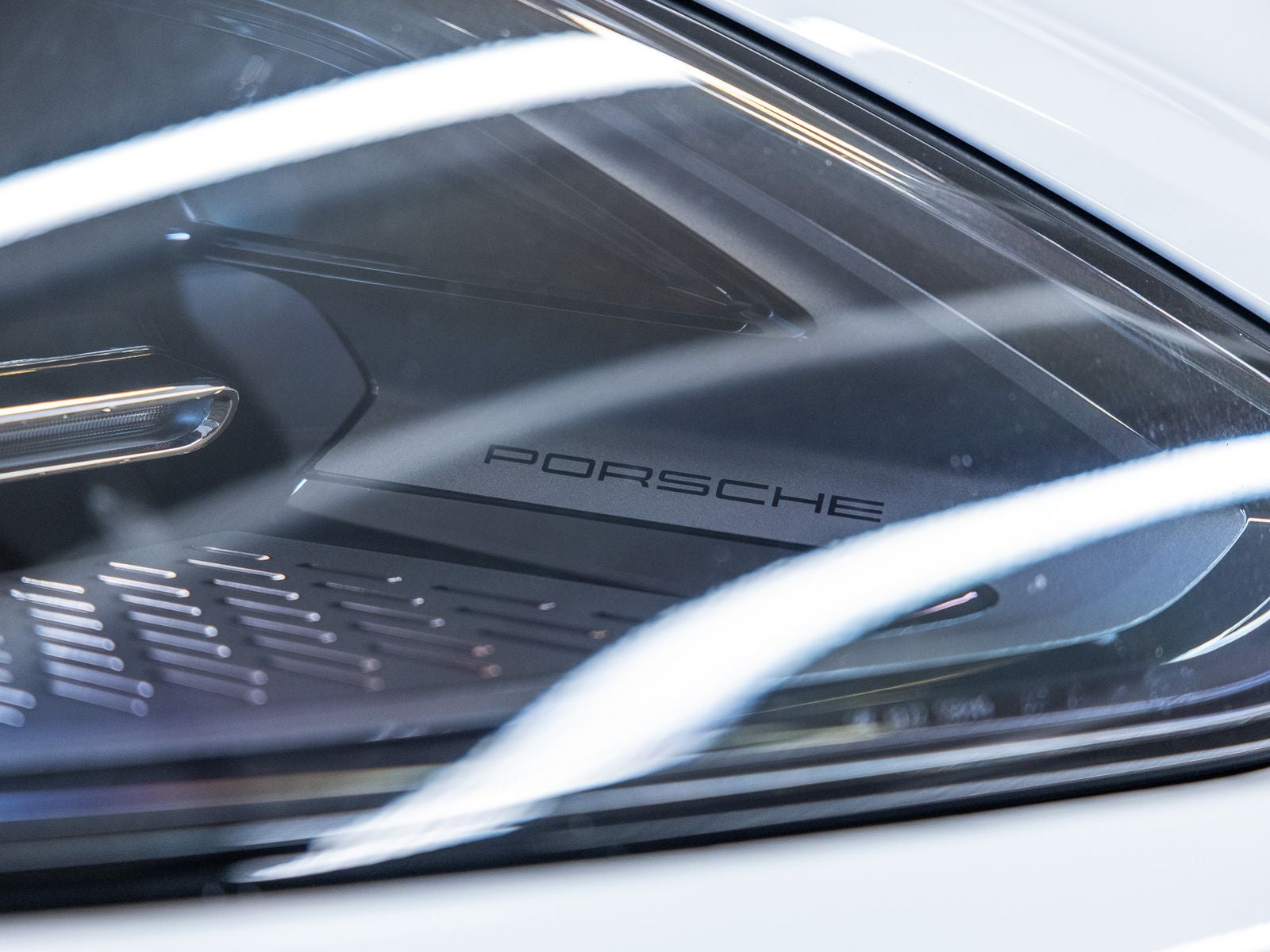 2025 Porsche Cayenne Base