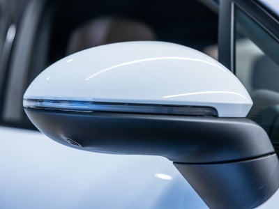 2025 Porsche Cayenne Base