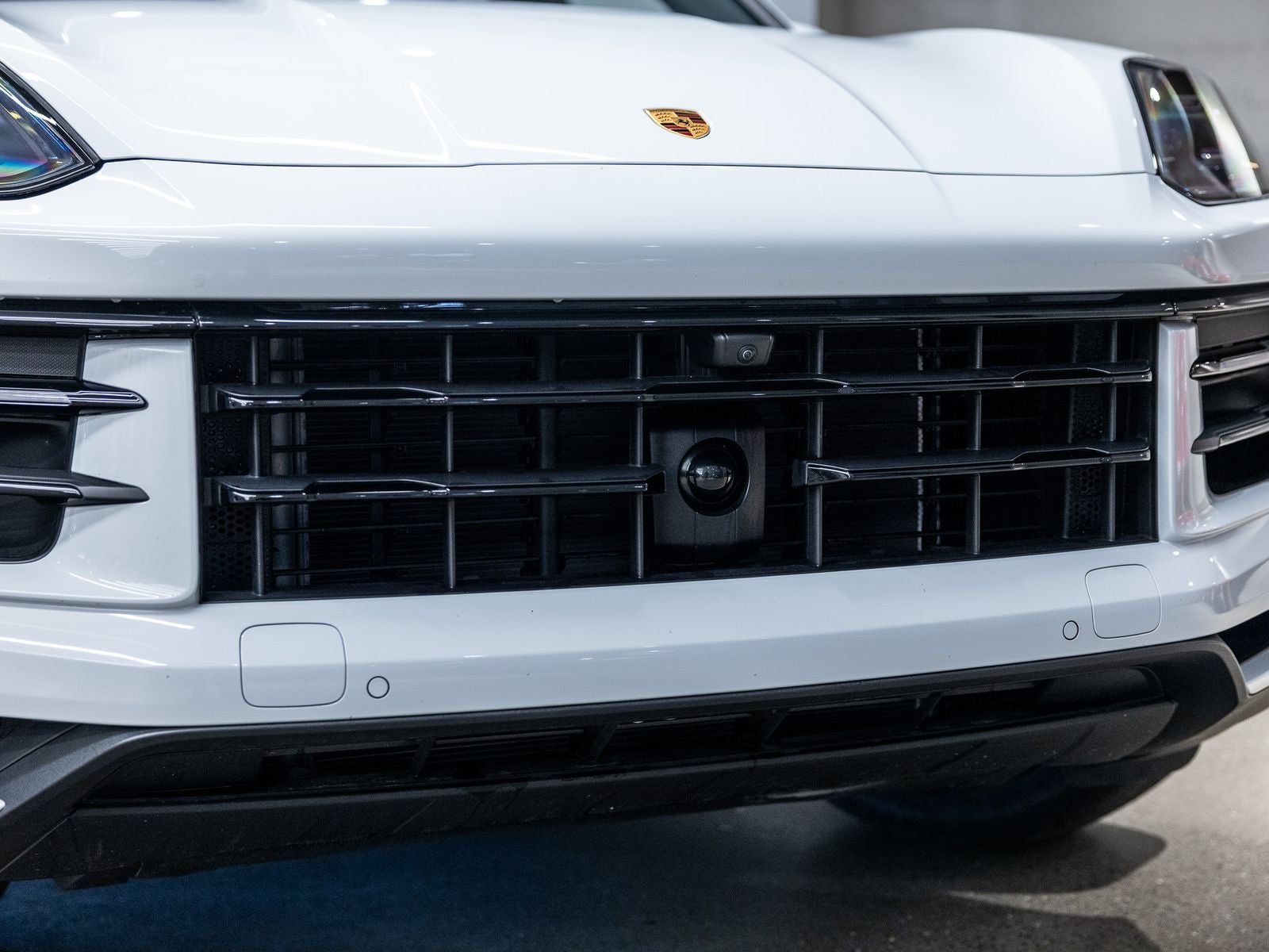 2025 Porsche Cayenne Base