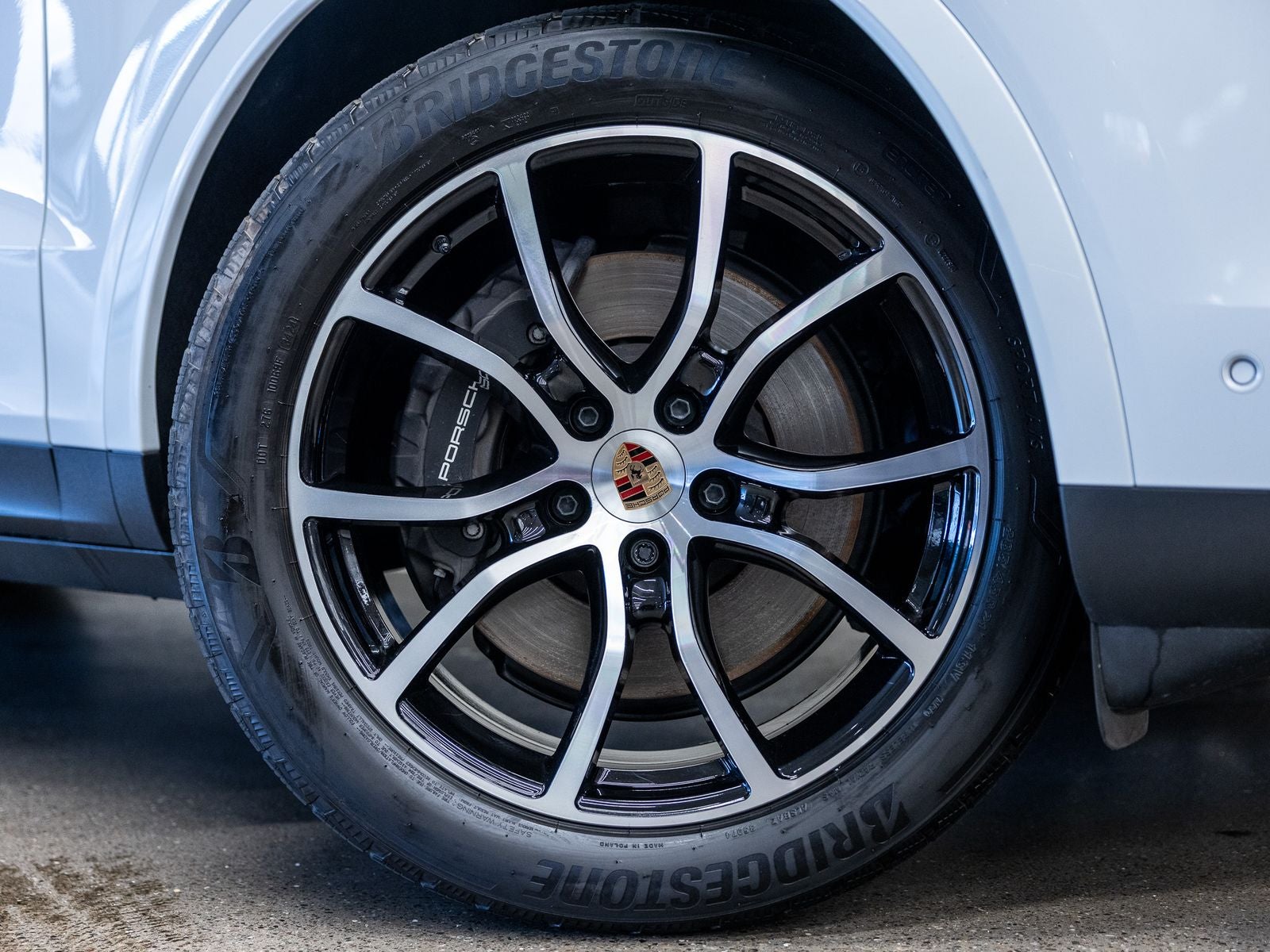 2025 Porsche Cayenne Base