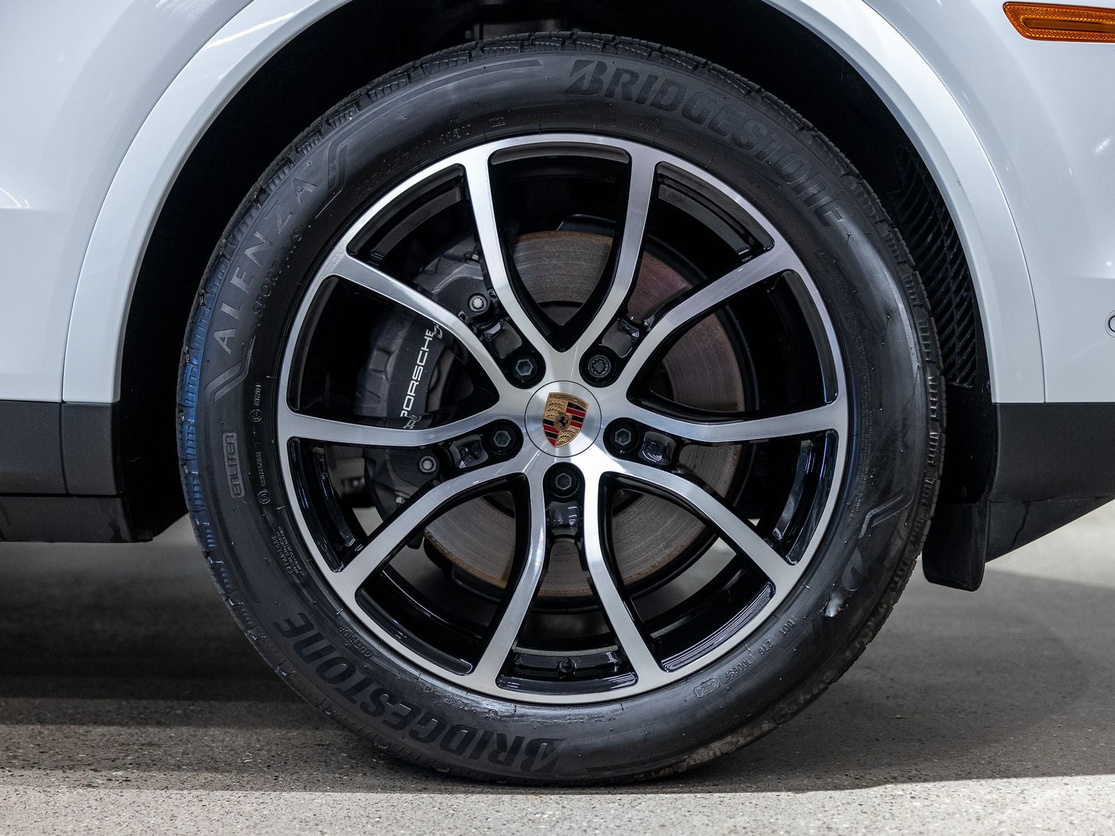 2025 Porsche Cayenne Base