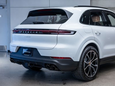 2025 Porsche Cayenne Base