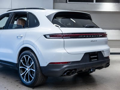 2025 Porsche Cayenne Base