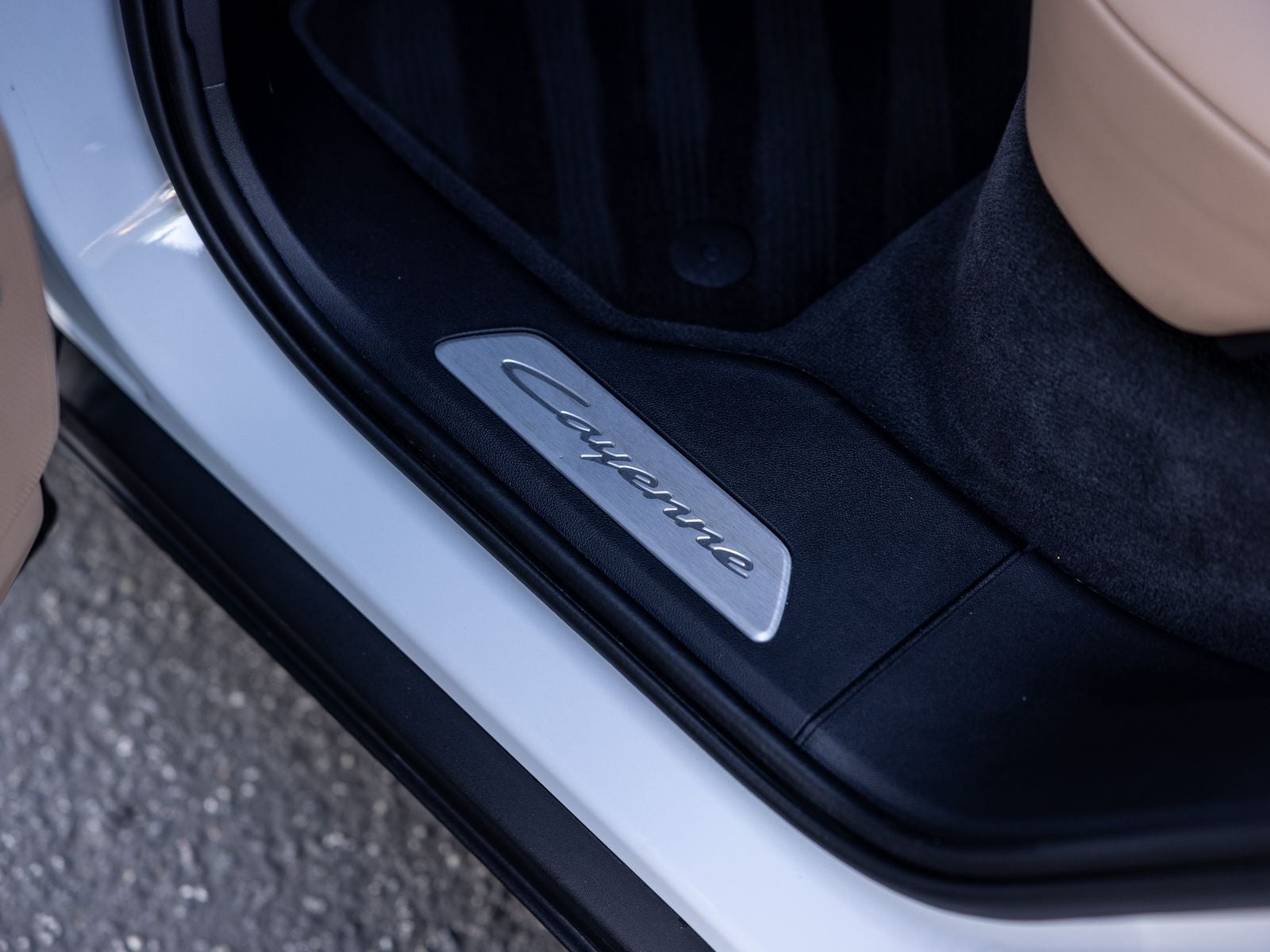 2025 Porsche Cayenne Base