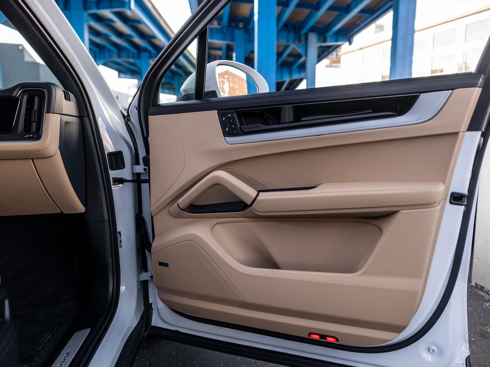 2025 Porsche Cayenne Base