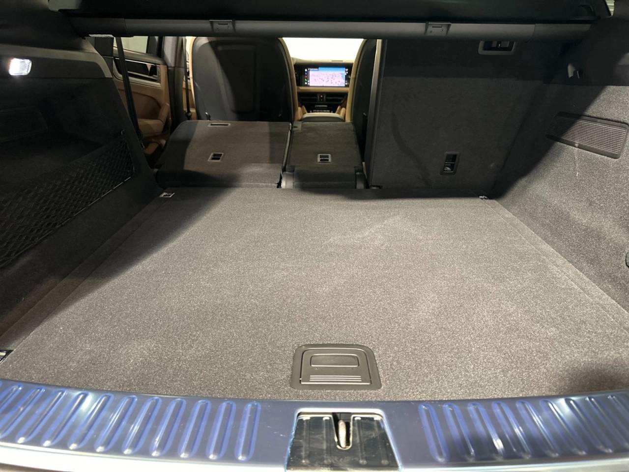 2025 Porsche Cayenne Base