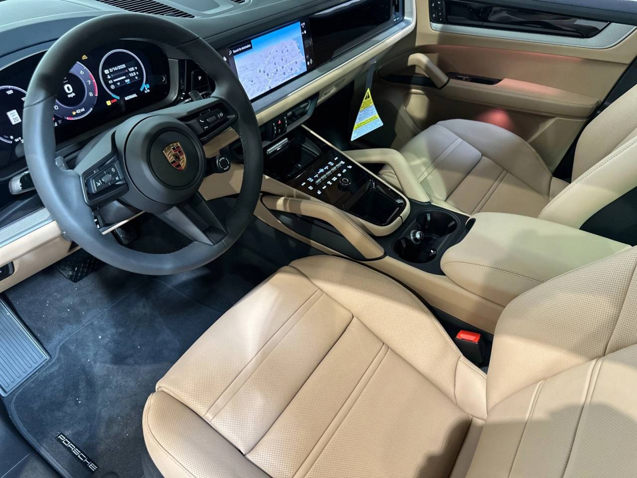 2025 Porsche Cayenne Base