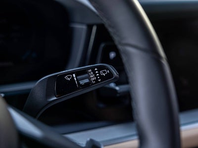 2025 Porsche Cayenne Base