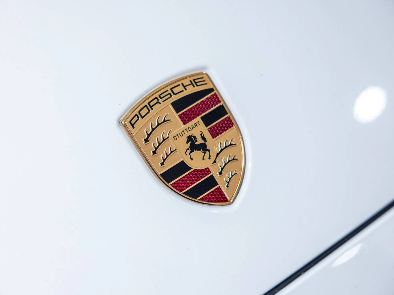 2025 Porsche Cayenne Base