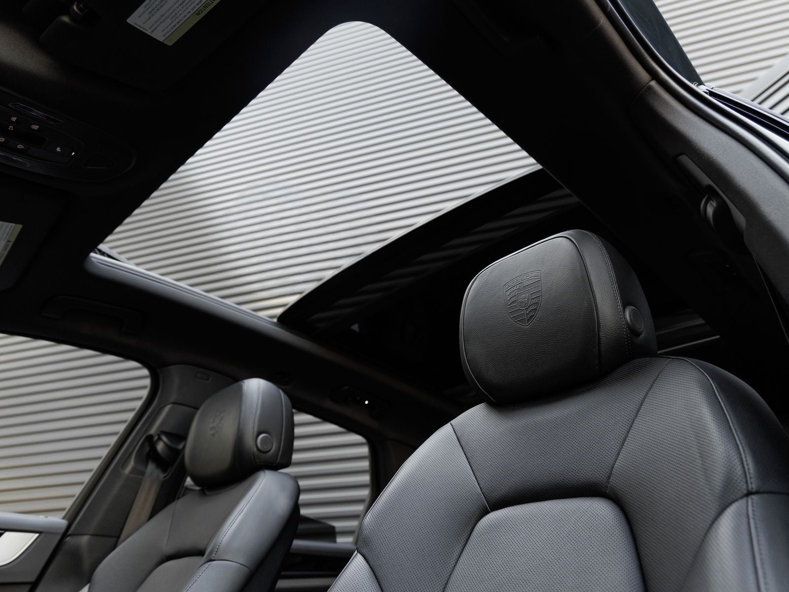 2025 Porsche Cayenne Base