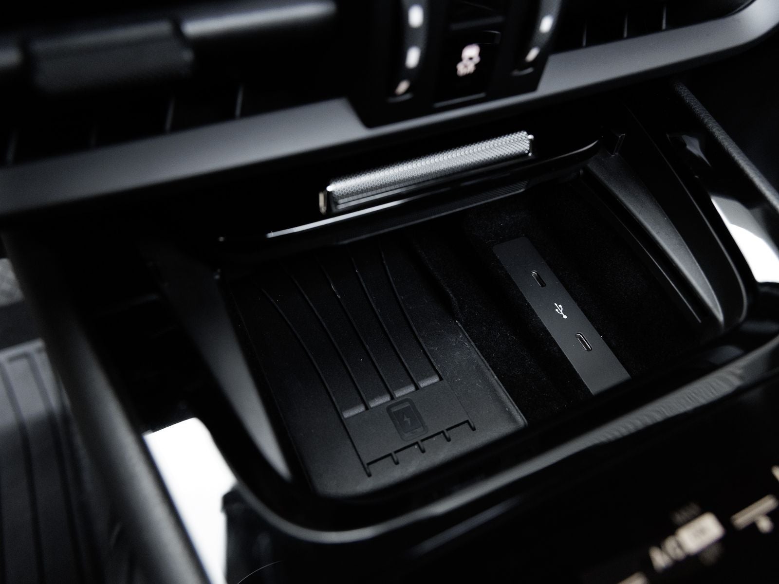 2025 Porsche Cayenne Base