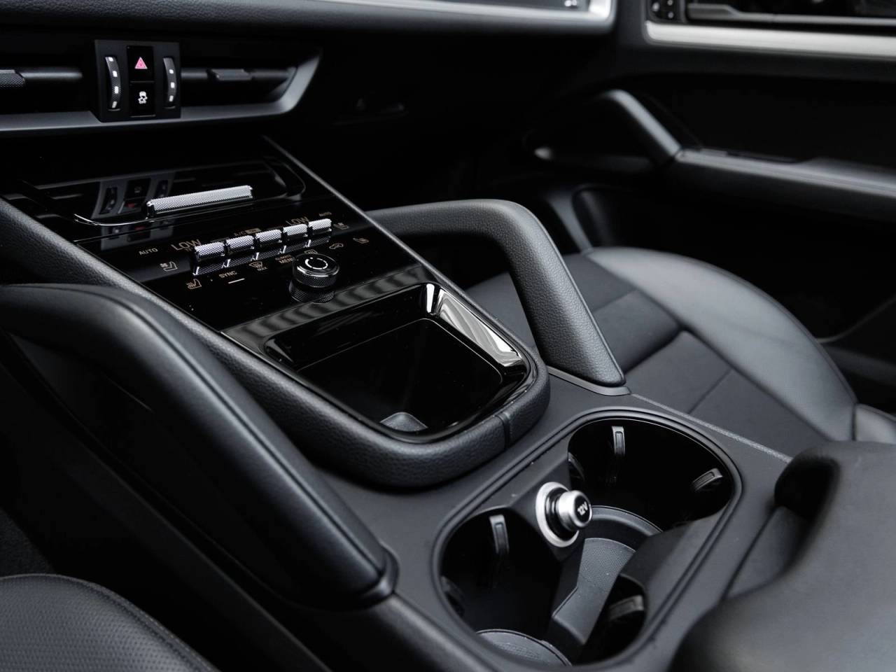 2025 Porsche Cayenne Cayenne