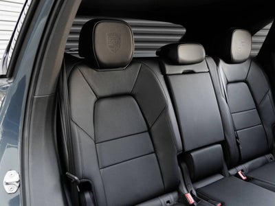 2025 Porsche Cayenne Cayenne