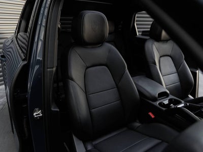 2025 Porsche Cayenne Cayenne