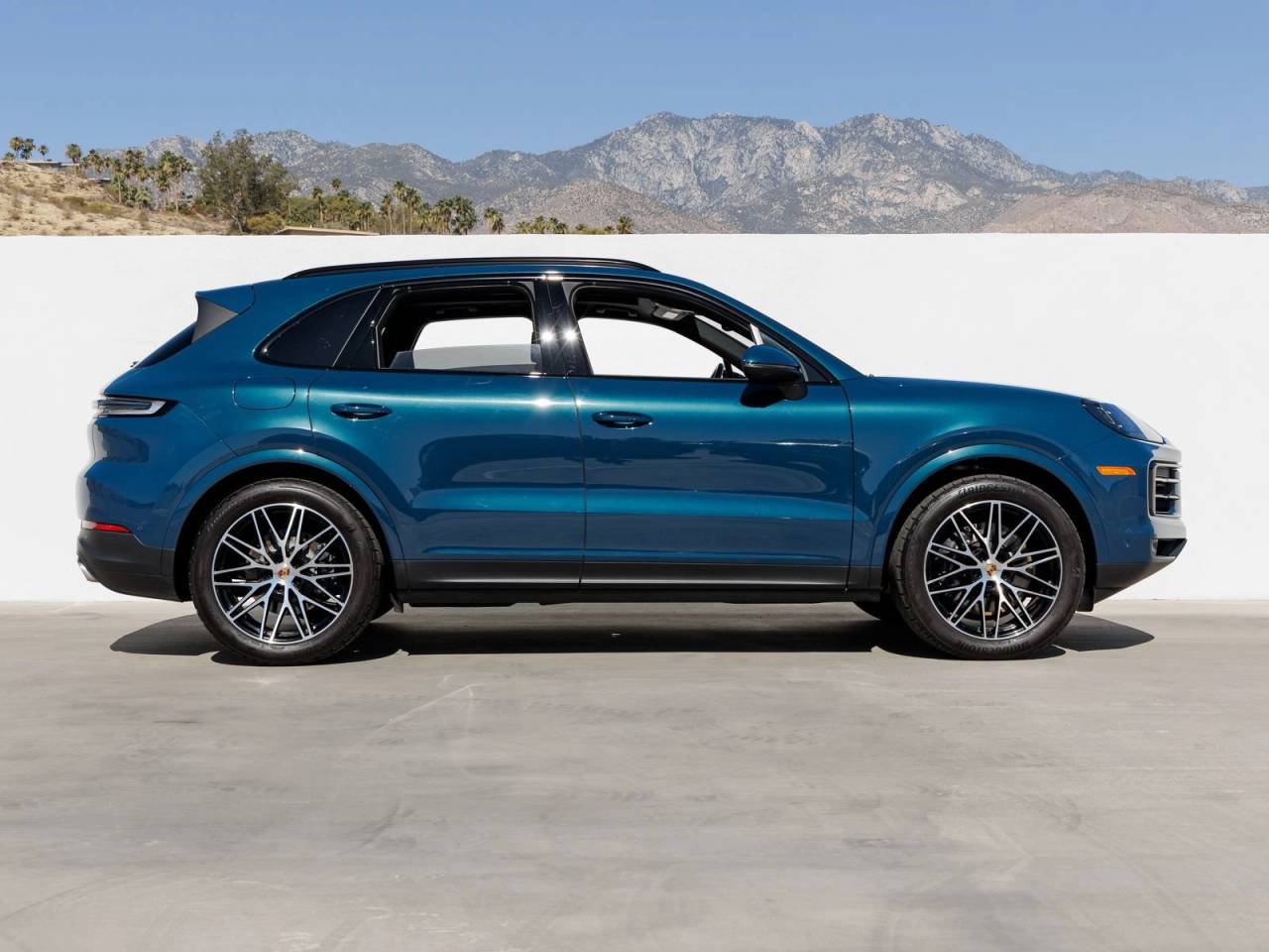 2025 Porsche Cayenne Cayenne