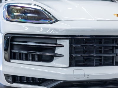 2026 Porsche Cayenne Base