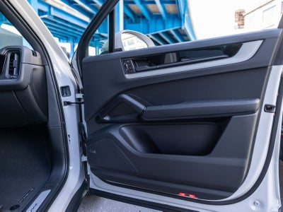 2026 Porsche Cayenne Base