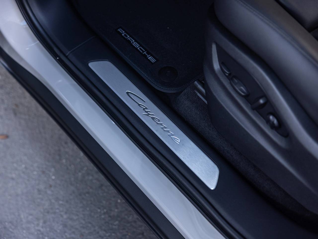 2026 Porsche Cayenne Base