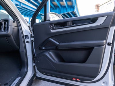 2026 Porsche Cayenne Base