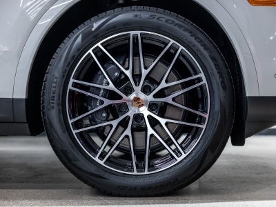 2026 Porsche Cayenne Base