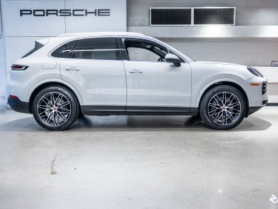 2026 Porsche Cayenne Base
