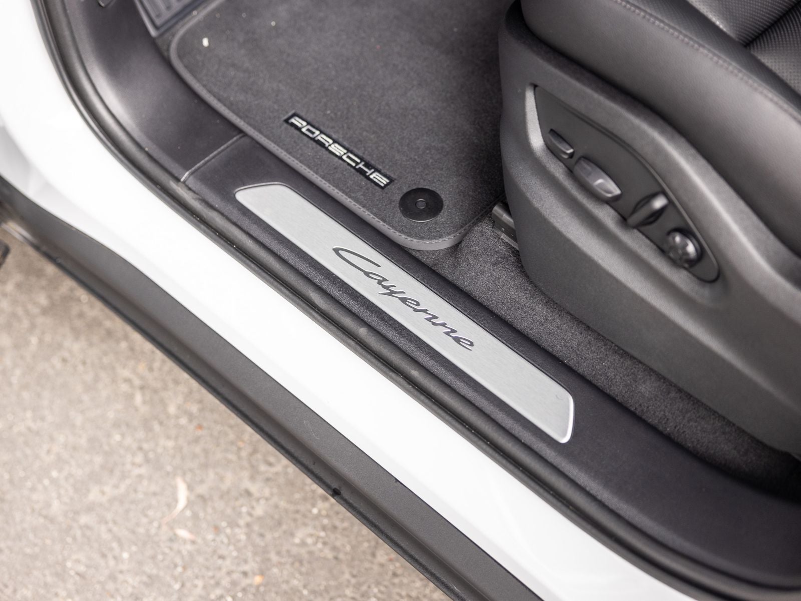 2026 Porsche Cayenne Base