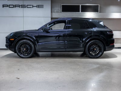 2026 Porsche Cayenne Base