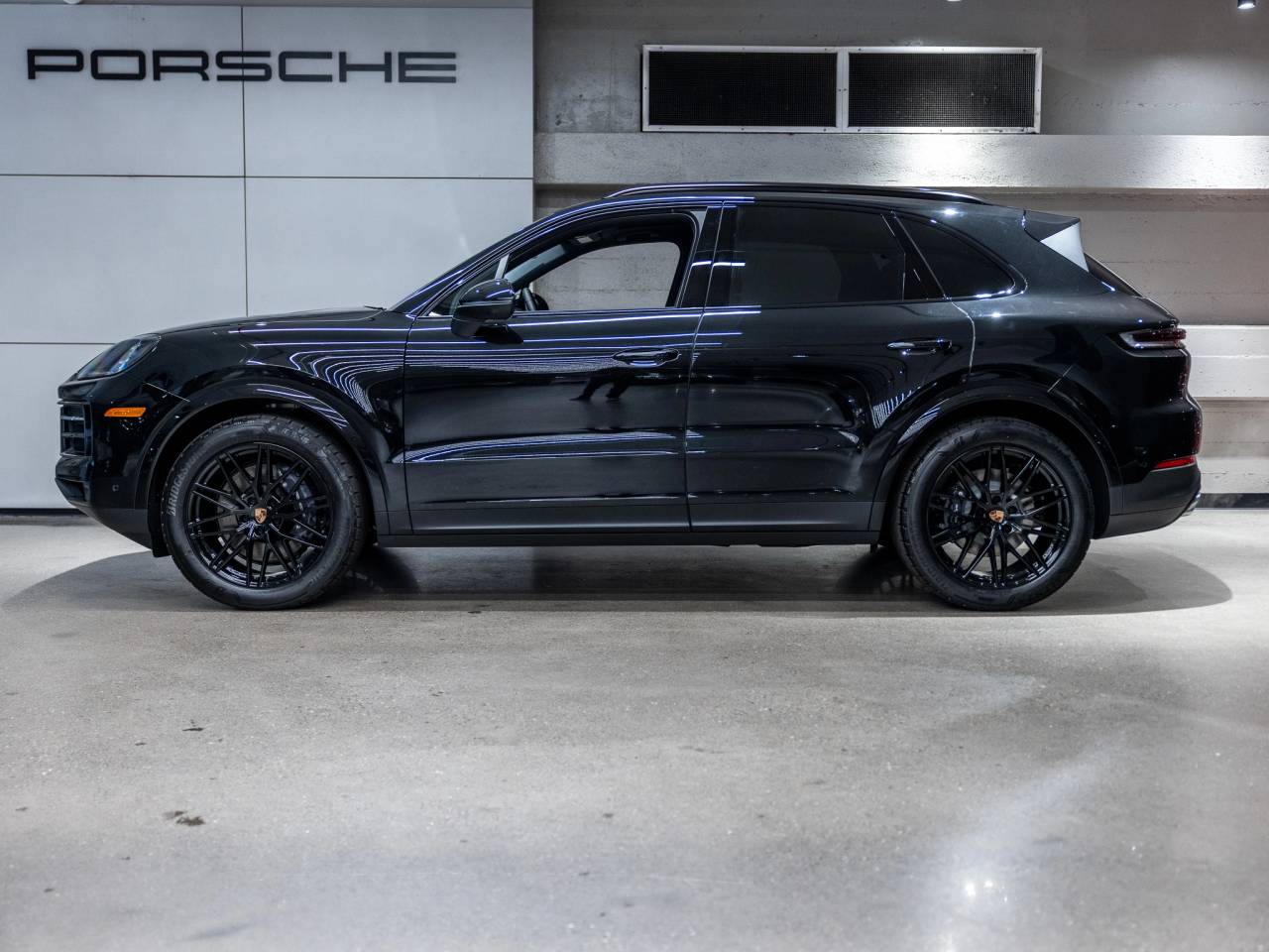 2026 Porsche Cayenne Base