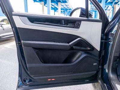 2026 Porsche Cayenne Base