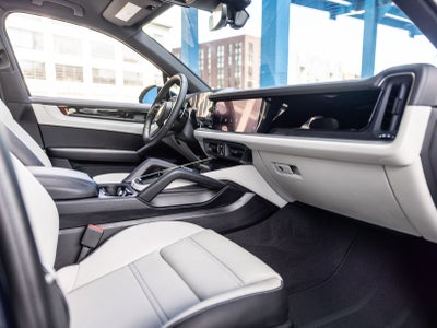 2026 Porsche Cayenne Base
