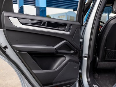 2025 Porsche Cayenne Cayenne