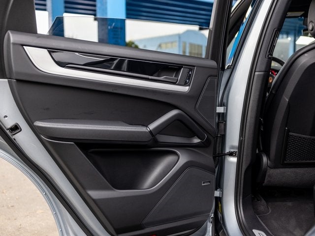 2025 Porsche Cayenne Cayenne