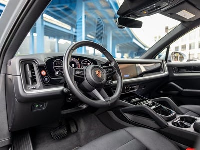 2025 Porsche Cayenne Cayenne