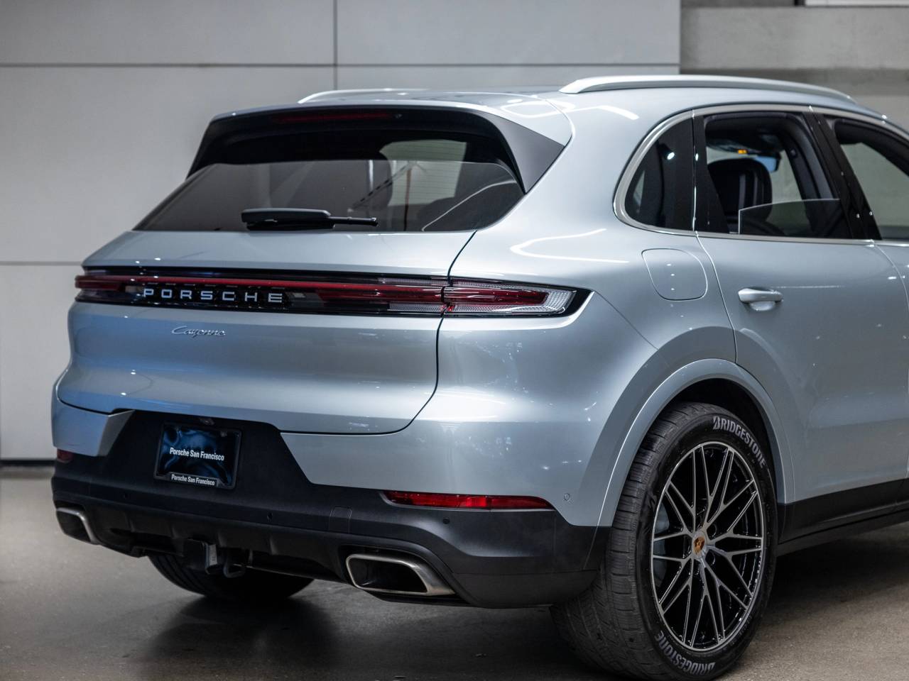 2025 Porsche Cayenne Cayenne