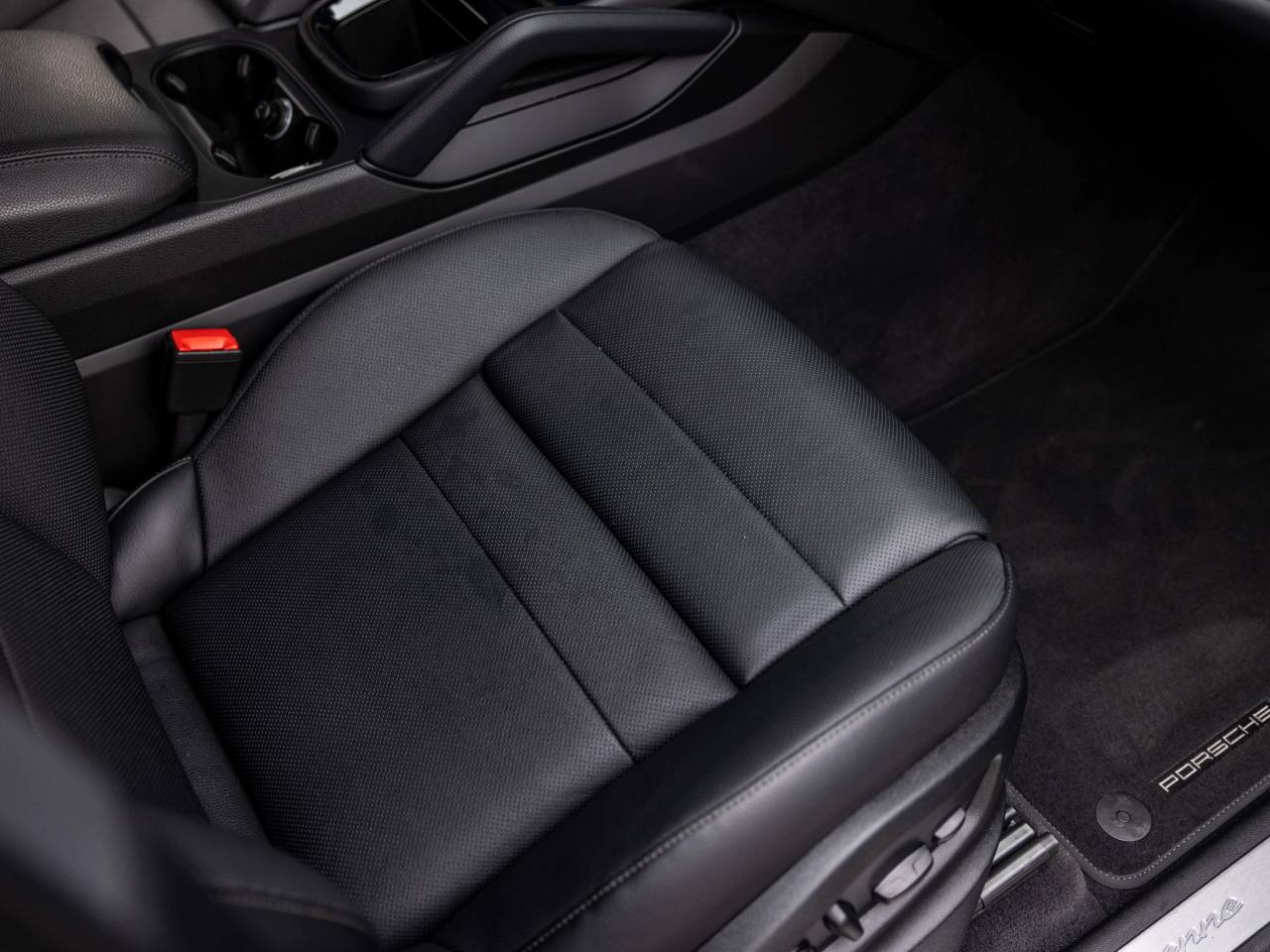 2025 Porsche Cayenne Cayenne