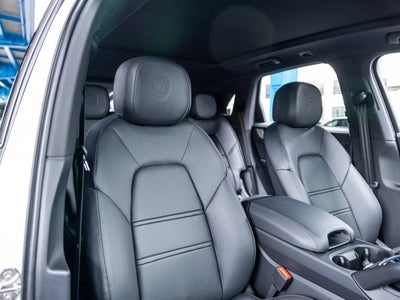 2025 Porsche Cayenne Cayenne