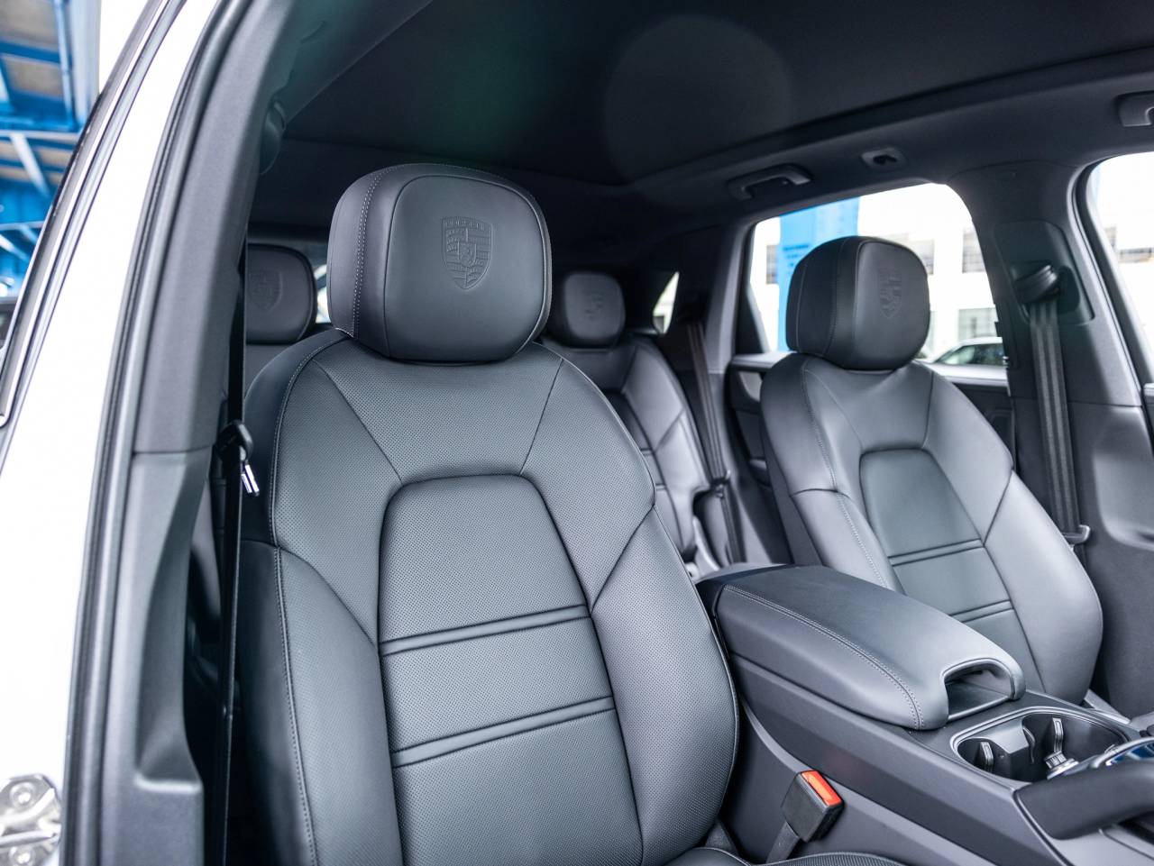 2025 Porsche Cayenne Cayenne