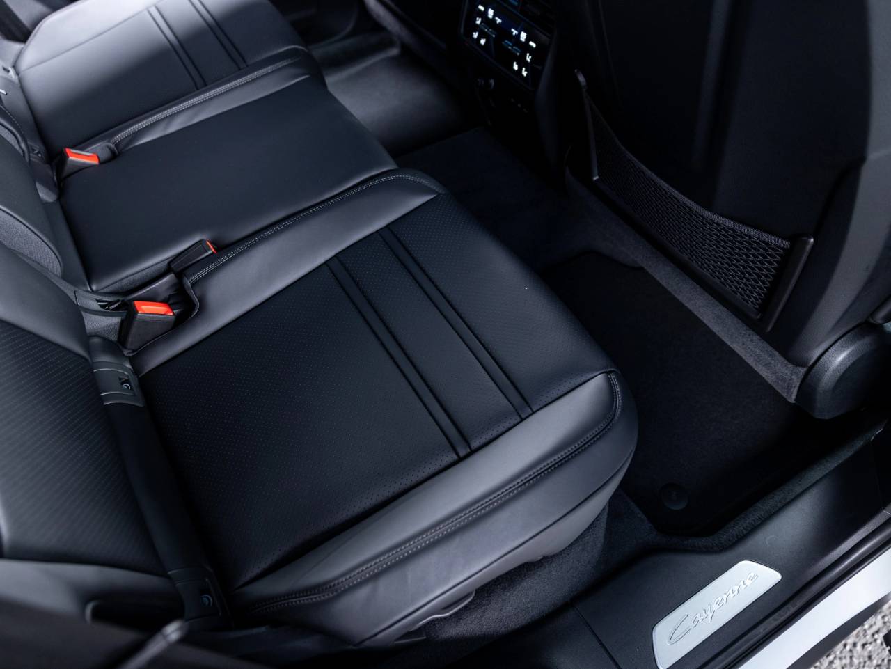 2025 Porsche Cayenne Cayenne