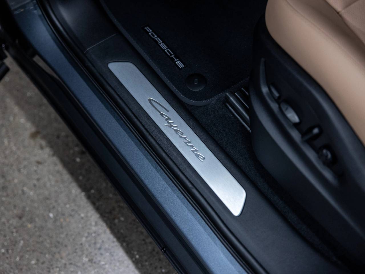 2026 Porsche Cayenne Base