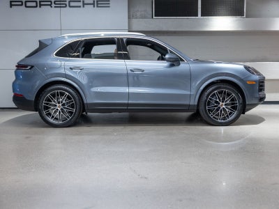 2026 Porsche Cayenne Base
