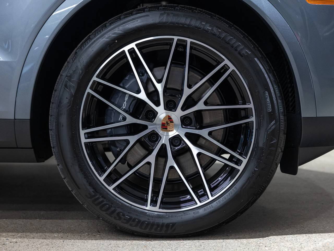 2026 Porsche Cayenne Base
